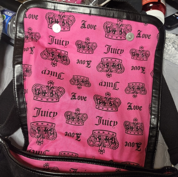 Juicy Couture Black Crossbody Bag with Gold Embroidery - Picture 3 of 6